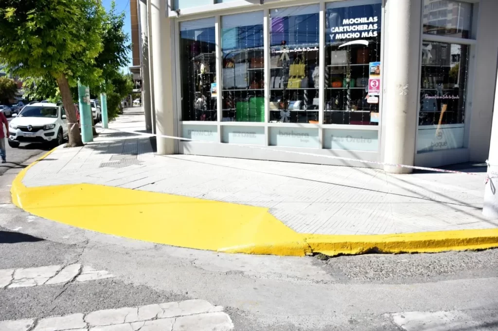 El Municipio avanza con la demarcación de rampas y señalización para una ciudad más accesible y segura