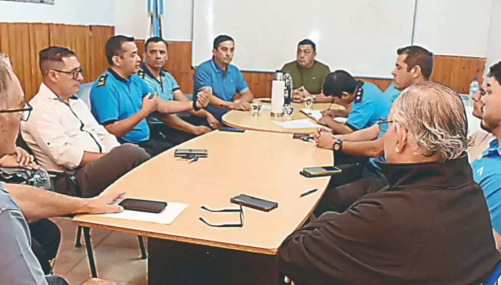 La Municipalidad de Trelew y la Unidad Regional coordinaron el operativo de seguridad para las celebraciones de Año Nuevo