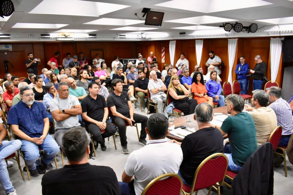 El Municipio y la CICECh avanzaron en propuestas para acompañar al sector comercial