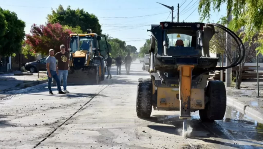 El Municipio presenció el inicio del arreglo de la obra cloacal