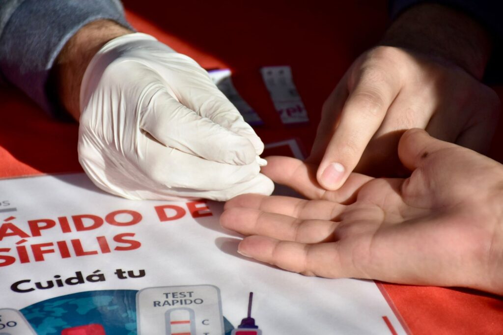 Asesoramiento y testeos de ITS en la Estación de Salud de la Reserva Laguna Chiquichano