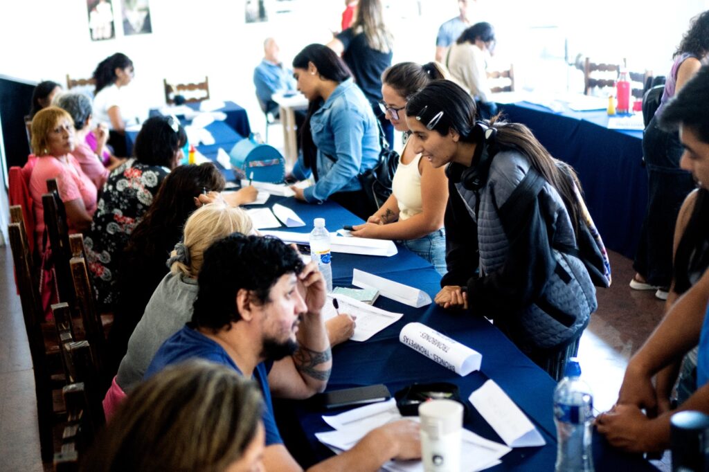 Trelew: más de 1500 inscriptos iniciaron los talleres culturales municipales