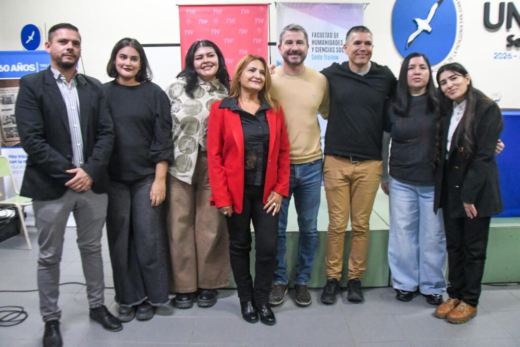 Trelew y la UNPSJB lanzaron pasantías educativas para potenciar el programa “Educar para la Democracia”