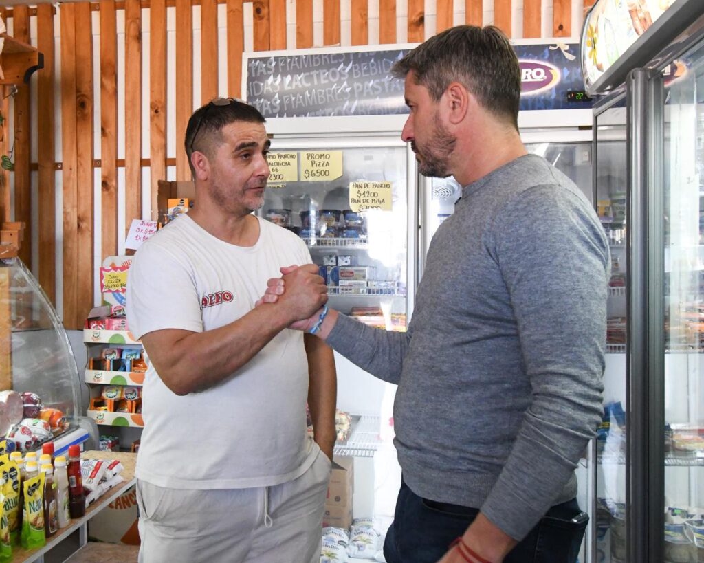 Trelew: Panadería La Familia presentó proyecto para ampliar su producción y sumar empleo