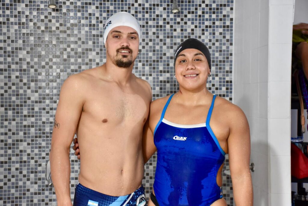 Trelew recibió a la nadadora tricampeona de aguas abiertas Mayte Puca