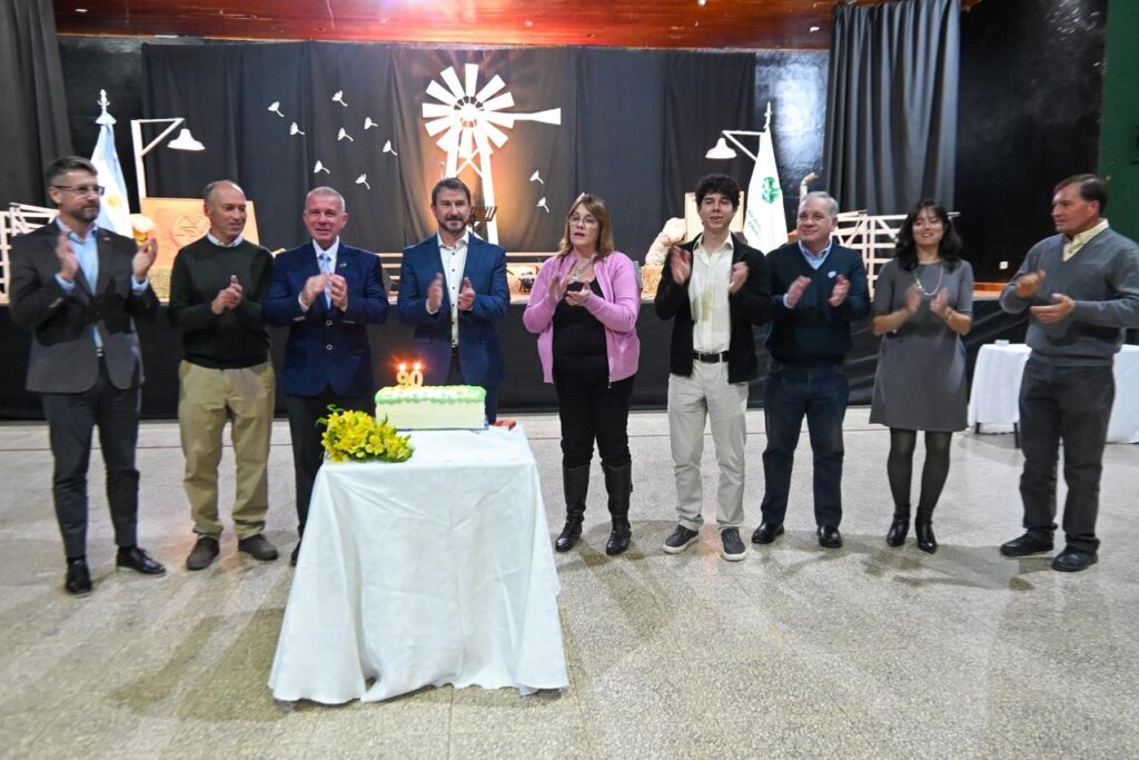 Merino reafirmó el acompañamiento al sector productivo durante el 90° aniversario de la Sociedad Rural Valle del Chubut