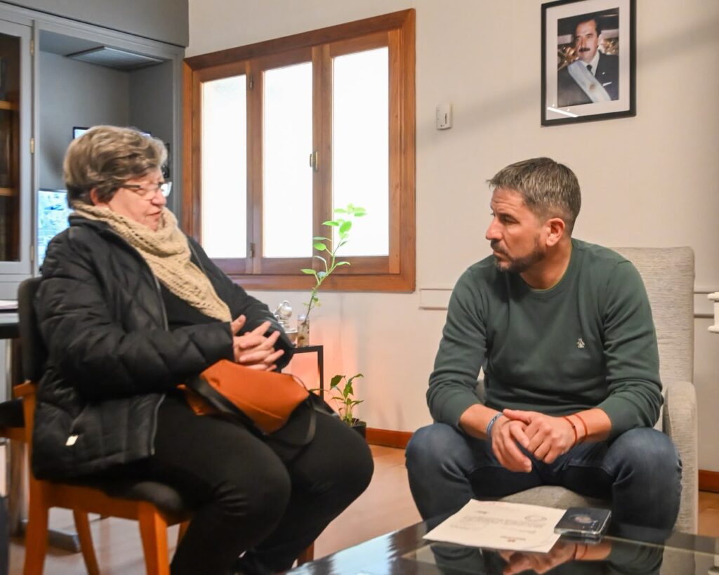 El Municipio de Trelew acompaña a AJURPE para fortalecer su funcionamiento institucional
