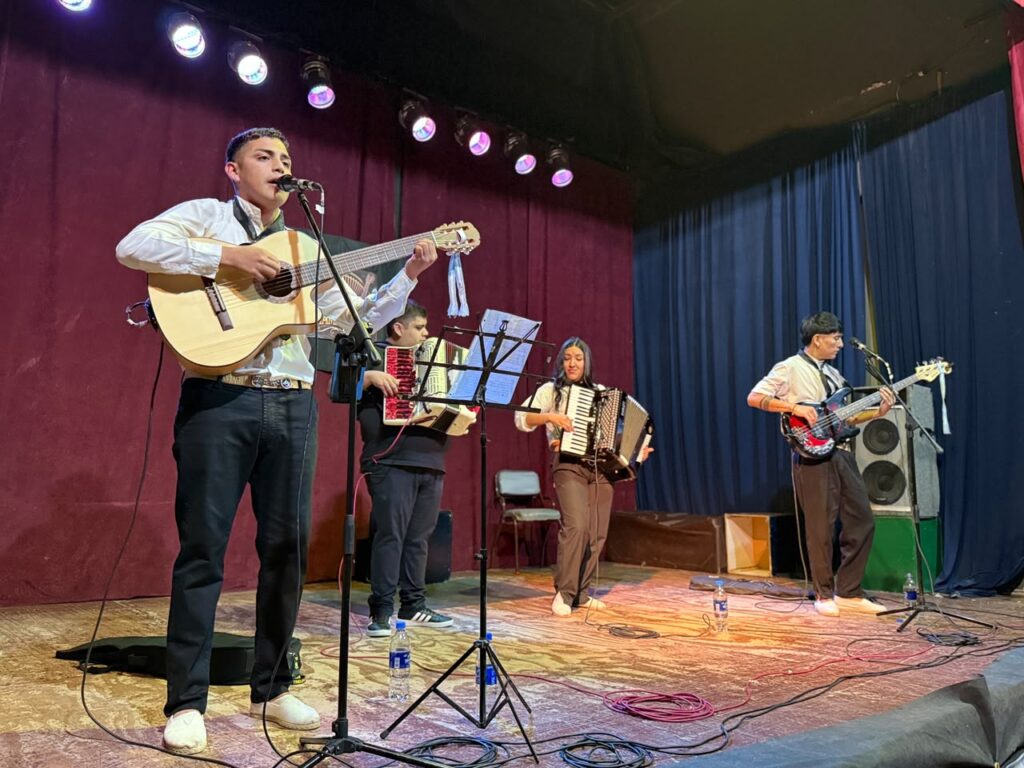 Amanecer Chamamecero llenó de música y tradición una nueva jornada de ExpresArte