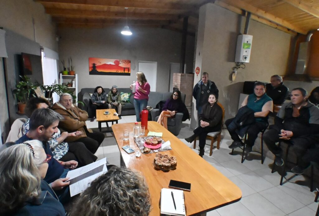 El Municipio de Trelew avanza con la regularización del loteo Los Álamos para que los vecinos obtengan las escrituras