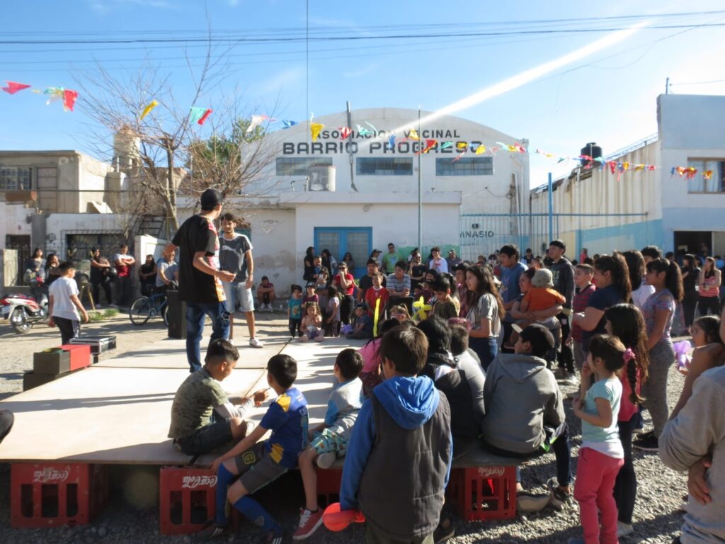 El Municipio con nuevos talleres de freestyle en los barrios