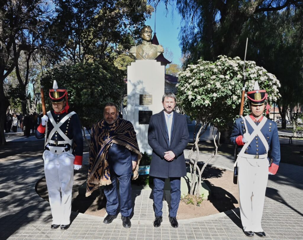 La Municipalidad de Trelew conmemoró el 176° aniversario del paso a la inmortalidad del General José de San Martín