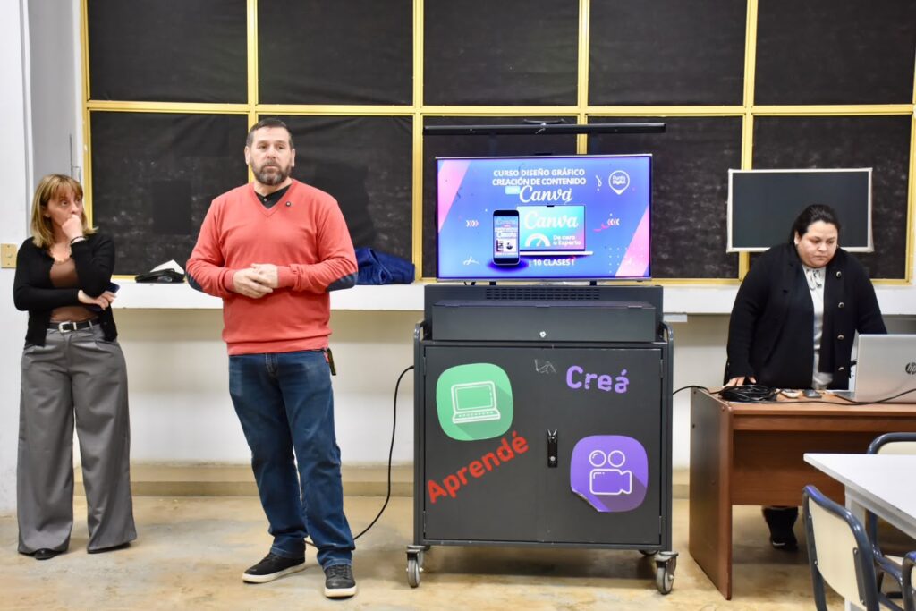La Municipalidad de Trelew brinda una capacitación en Canva para fortalecer emprendimientos