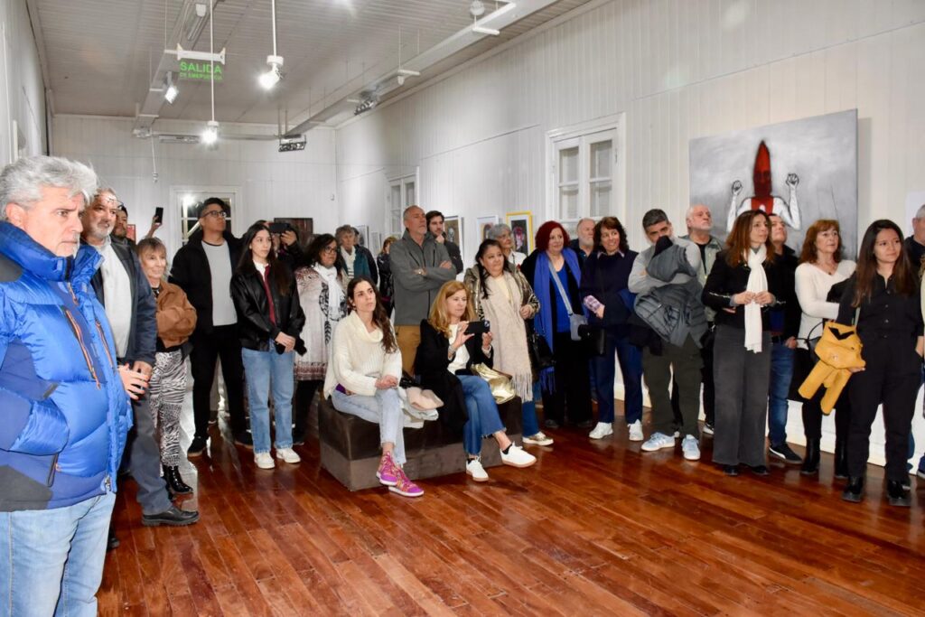 Se inauguraron nuevas muestras en el Museo Municipal de Artes Visuales de Trelew