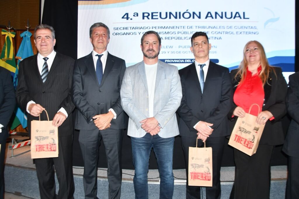Trelew abrió las jornadas de tribunales de cuentas con representantes de Argentina y Brasil