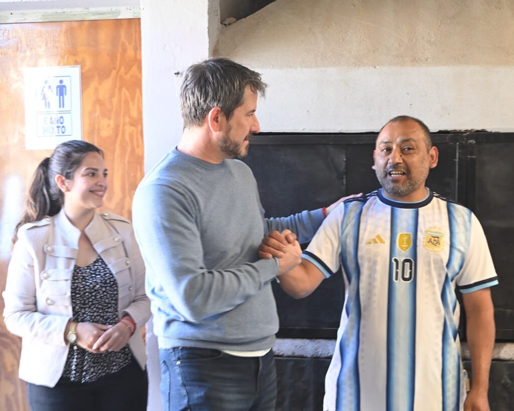 El Municipio de Trelew comenzó con la regularización de títulos de propiedad en el barrio Banderitas